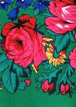 Load image into Gallery viewer, Qungasiilitaq/Scarf
