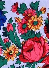 Load image into Gallery viewer, Qungasiilitaq/Scarf
